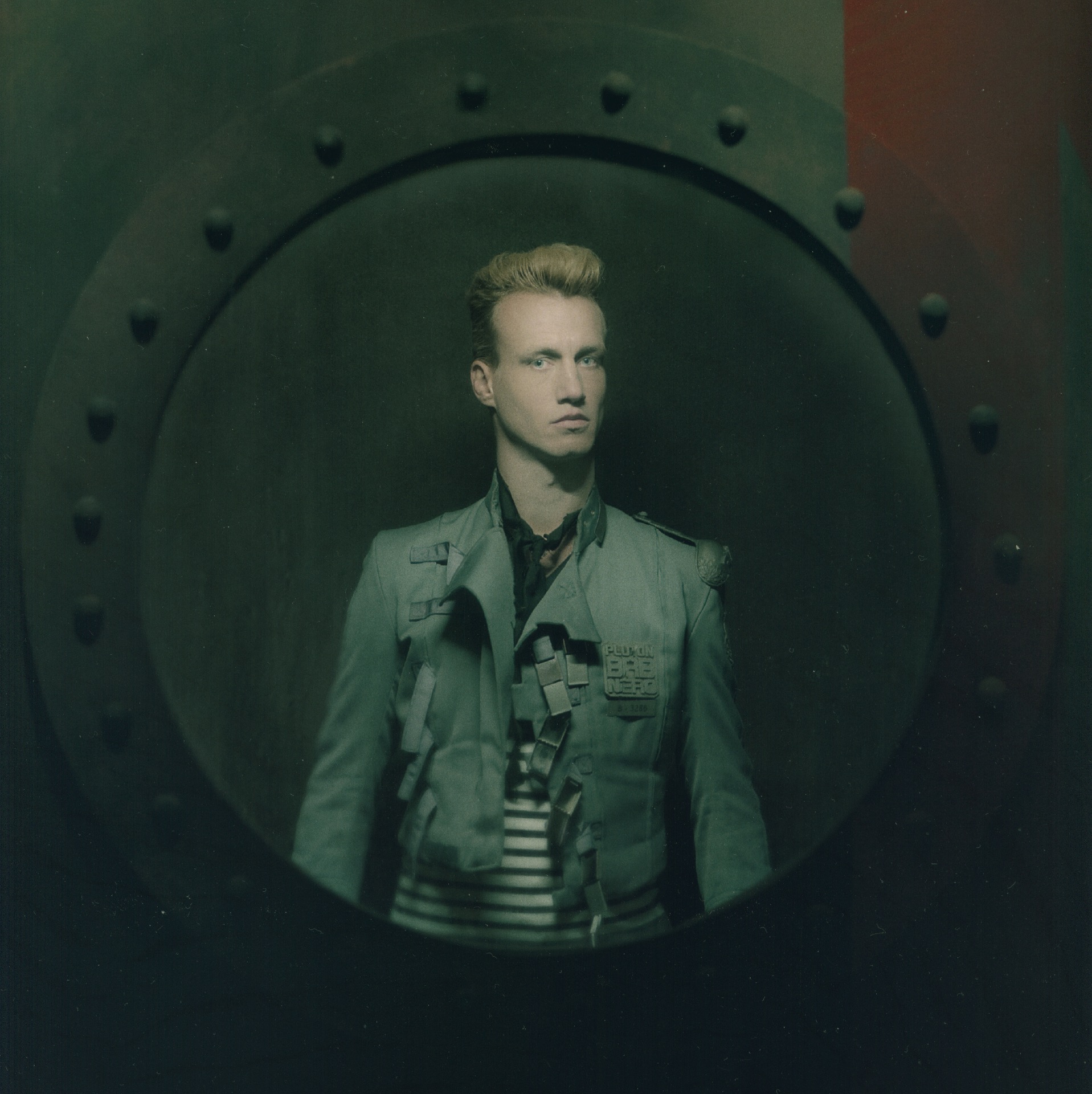 Trabajo como Modelo para revista internacional.