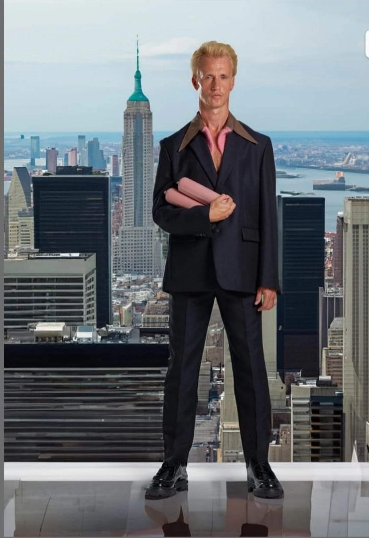 Modelo en revista - Esquire Italia - Número 28.