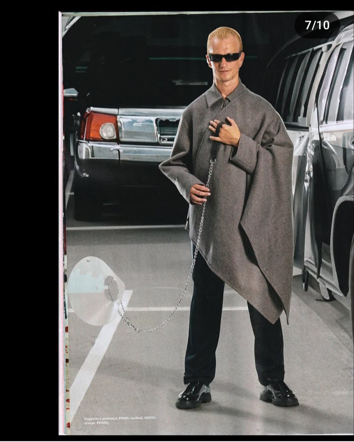 Modelo en revista - Esquire Italia - Número 28.